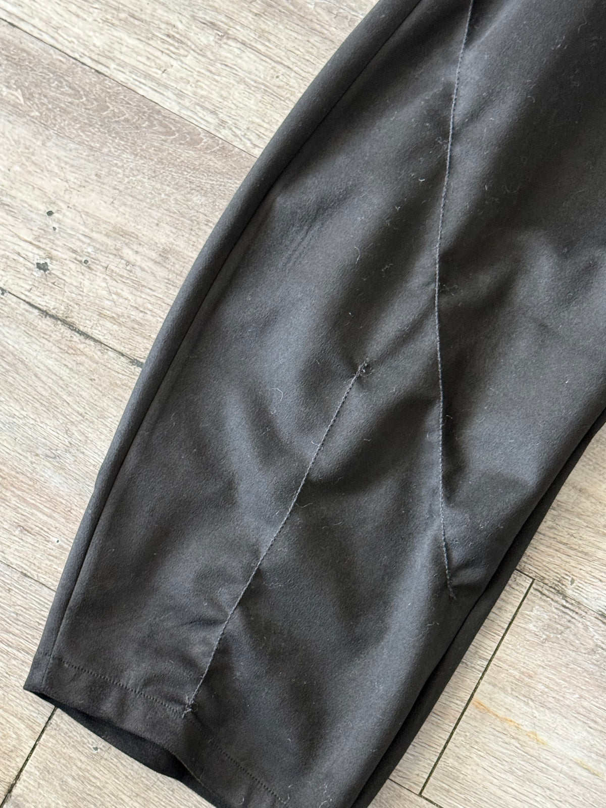 Pantalone Artwork